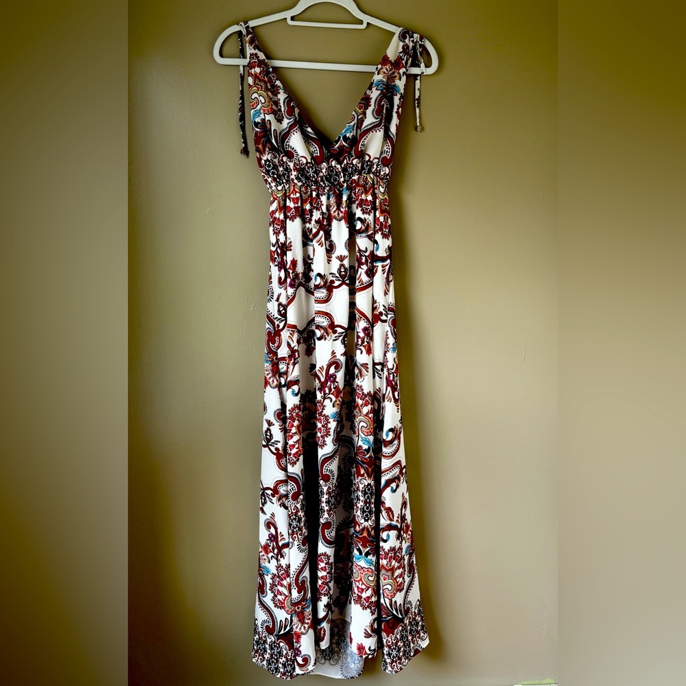 Artigli Italian brand Halter maxi dress fully lined size 4-6